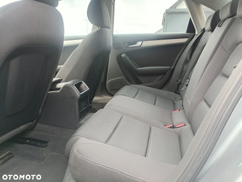 Audi A4 Limousine - 24