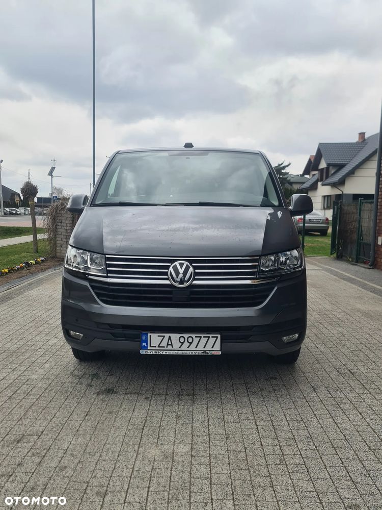Volkswagen Caravelle 2.0 TDI L2 Comfortline DSG - 2