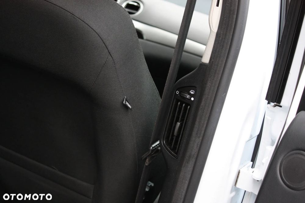 Ford S-Max 1.6 EcoBoost Titanium - 31