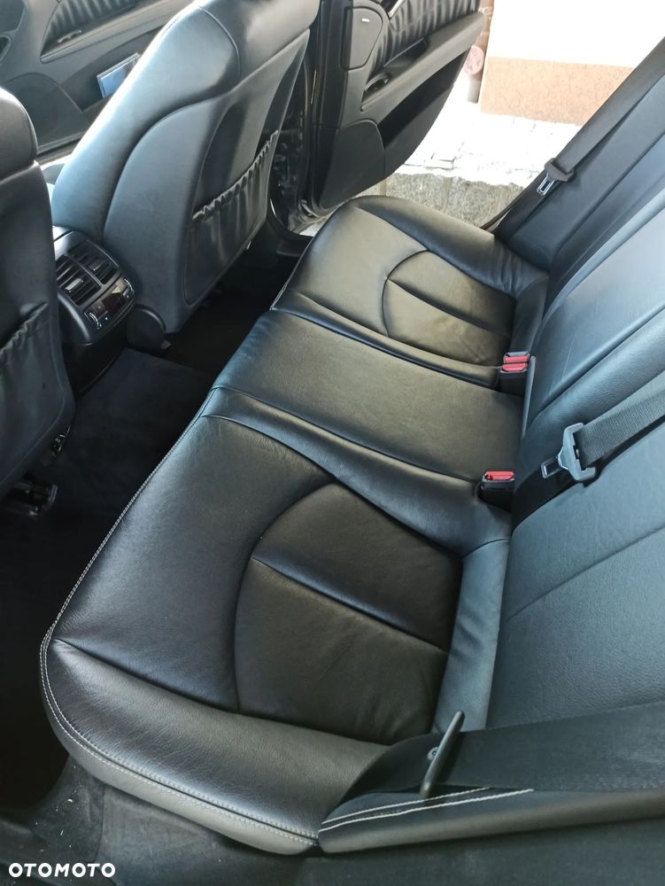 Mercedes-Benz Klasa E - 8