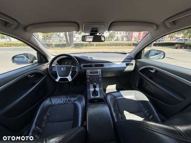 Volvo V70 2.0 - 6