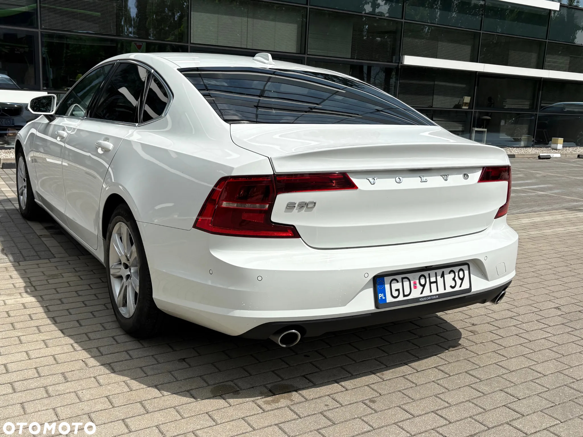 Volvo S90 D4 Momentum - 14