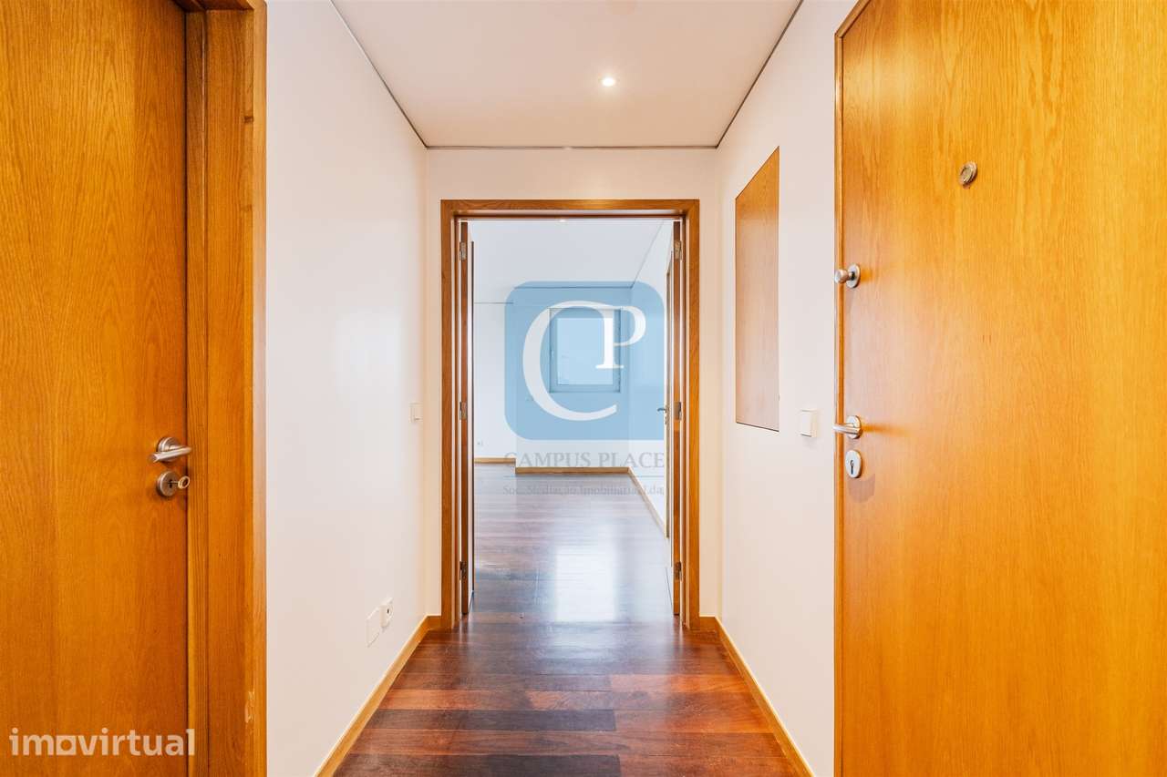Apartamento T2 no condomínio fechado Edifício Boapor, Ramalde, Porto - Grande imagem: 2/21