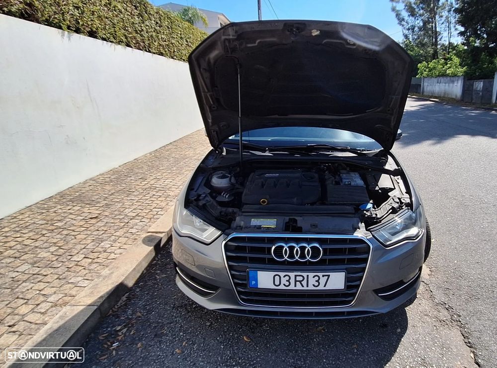 Audi A3 Sportback 1.6 TDI Attraction - 16