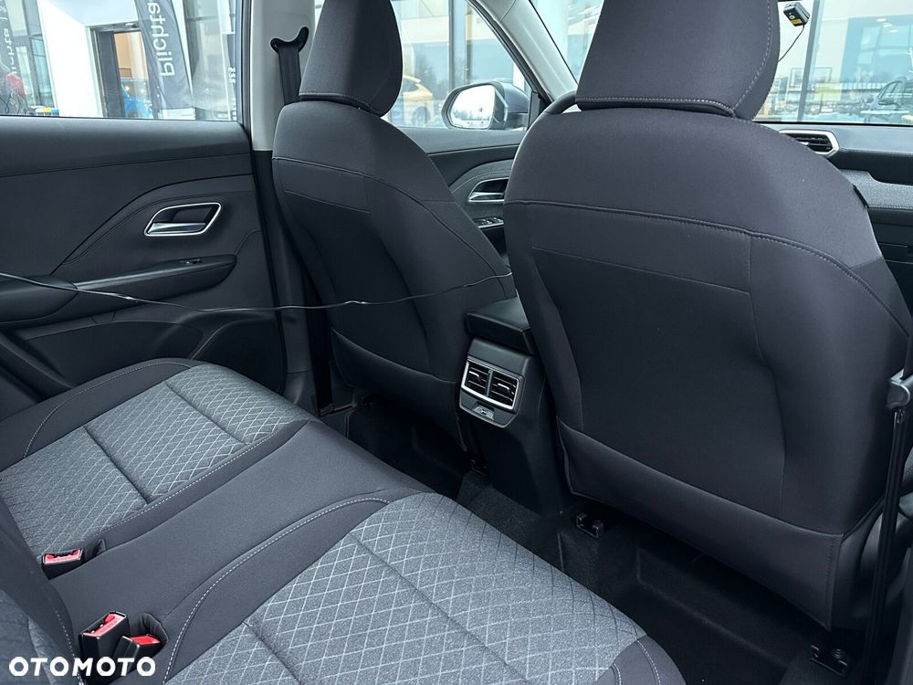 MG ZS Hybrid+ - 14