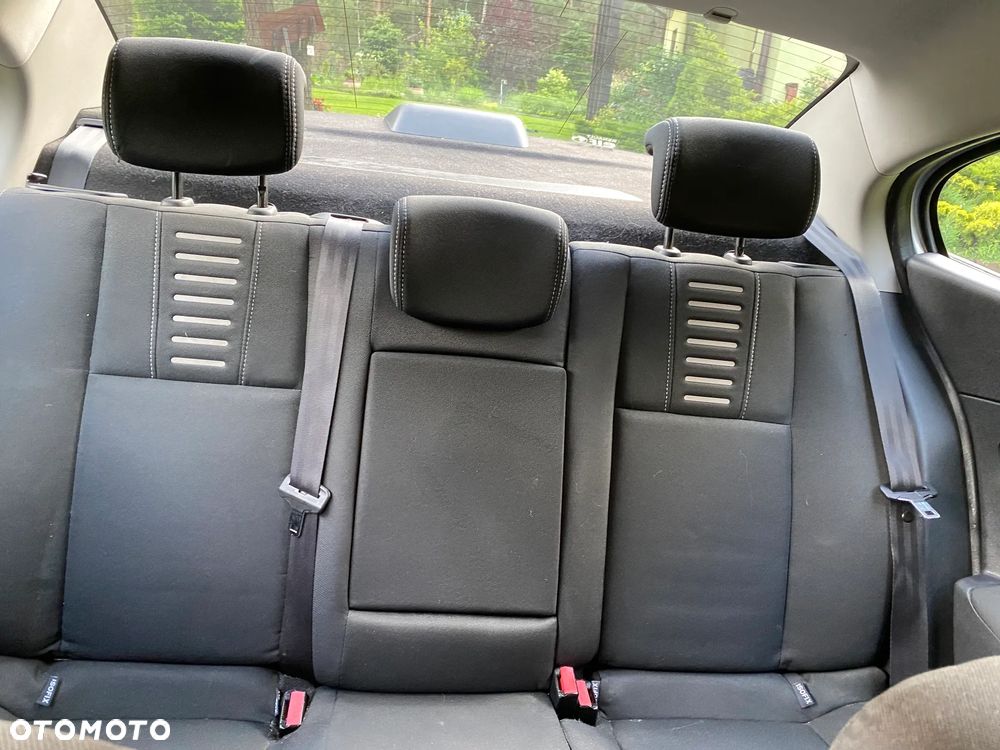 Renault Fluence 1.6 16V Color Edition - 35