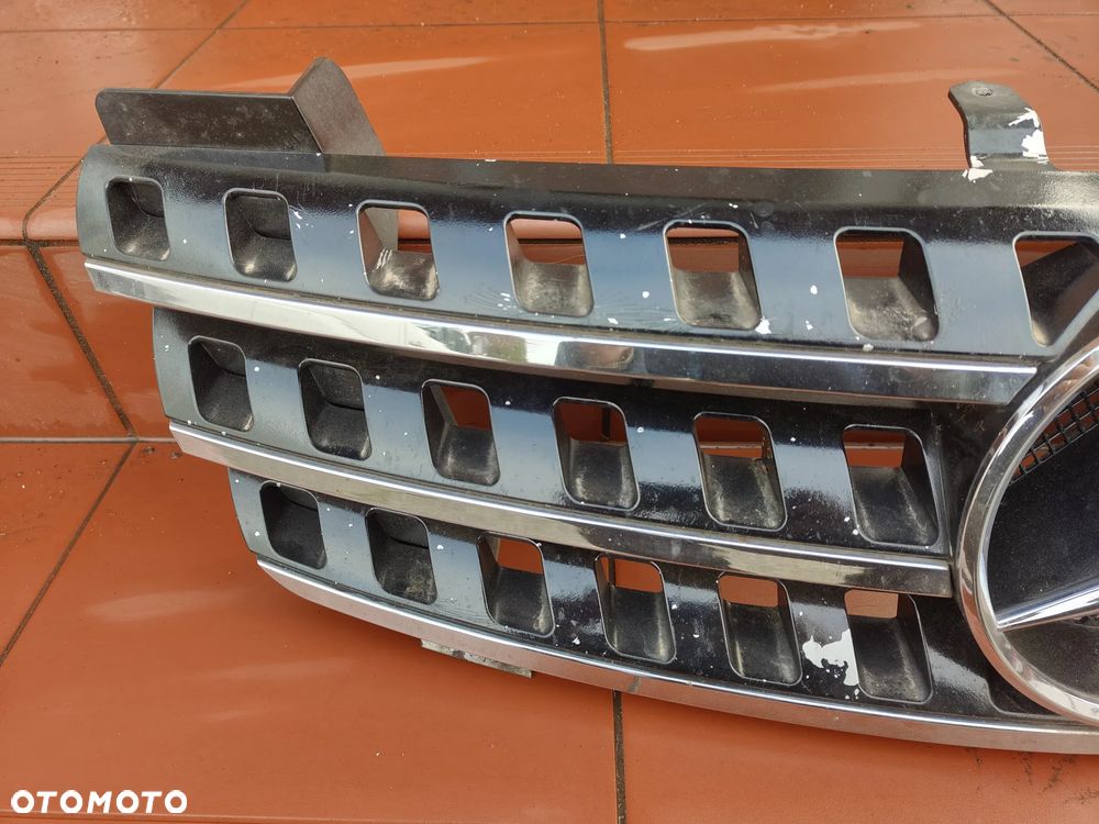 MERCEDES W164 ML GRILL gril atrapa przednia przód - 2