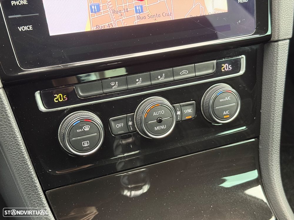 VW Golf 2.0 TDi GTD DSG - 22