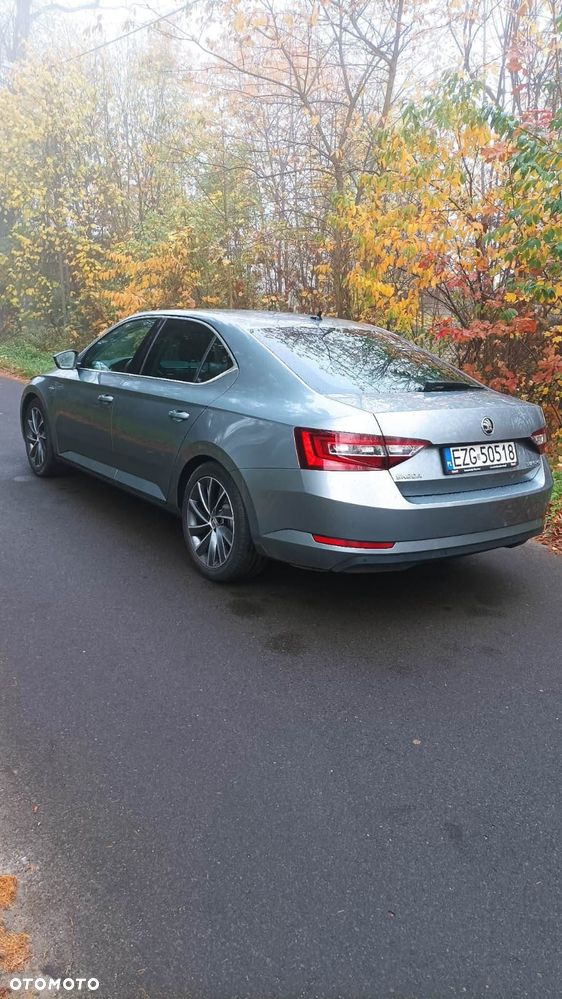 Skoda Superb 1.8 TSI L&K DSG - 3