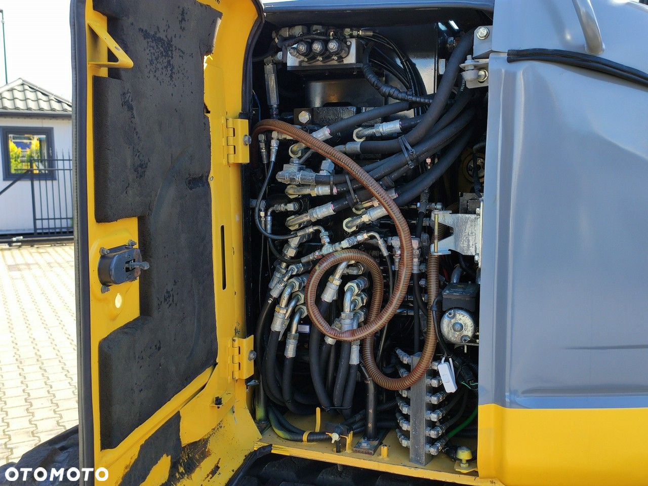 New Holland E90B SR -2 Gąsienicowa 10ton - 15