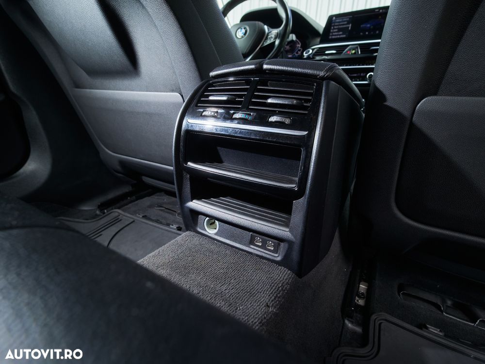 BMW Seria 5 - 18