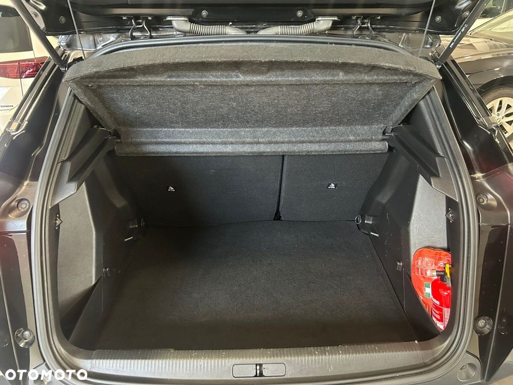 Peugeot 2008 - 14