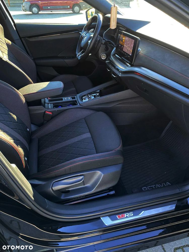 Skoda Octavia 2.0 TSI RS DSG - 19