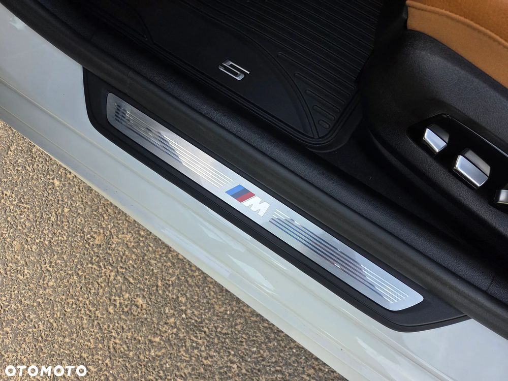 BMW Seria 5 540d xDrive mHEV M Sport sport - 33