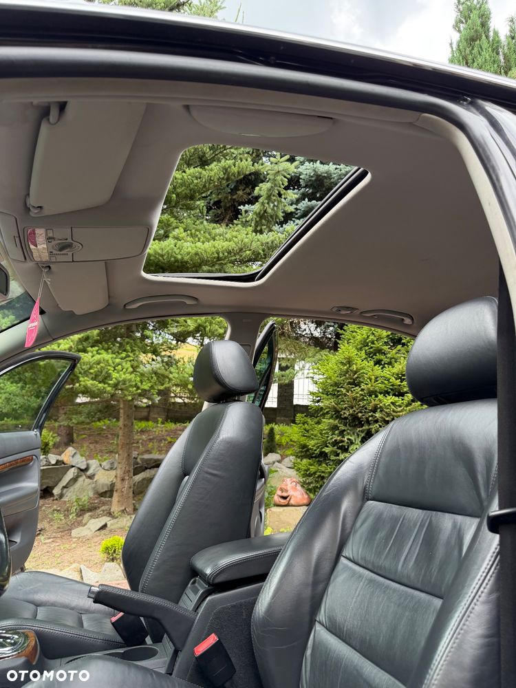 Skoda Superb 1.9 TDI Elegance - 30