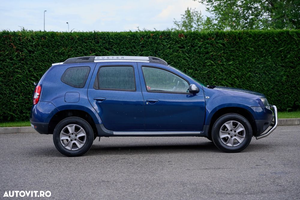 Dacia Duster 1.6 4x2 Laureate - 4