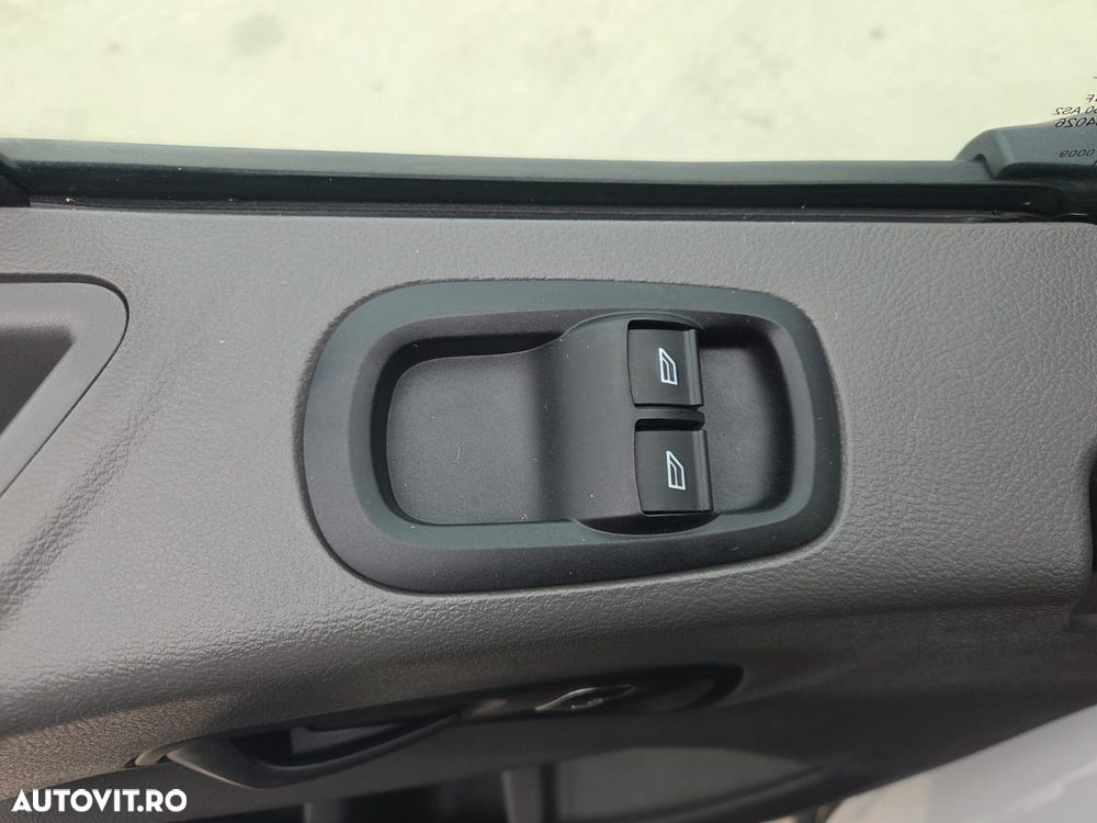 Ford New Transit L4H3 - 37