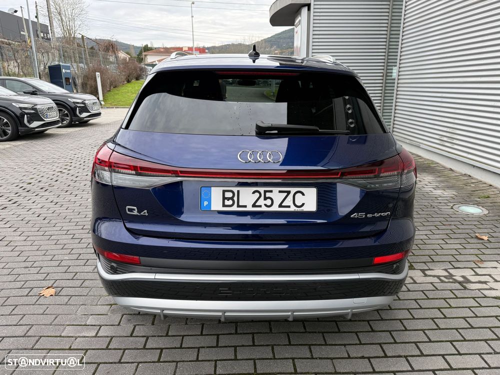 Audi Q4 e-tron 45 82 kWh SE Business - 13