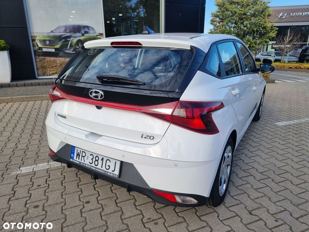 Hyundai i20 1.2 Pure - 13