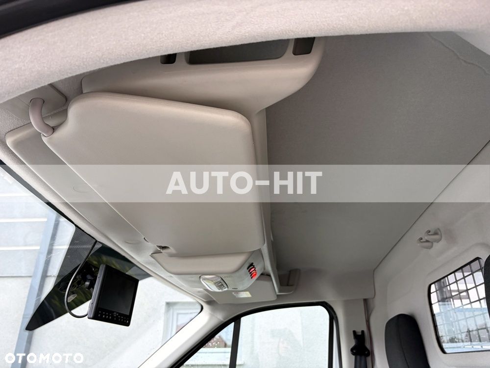 Ford Transit - 27