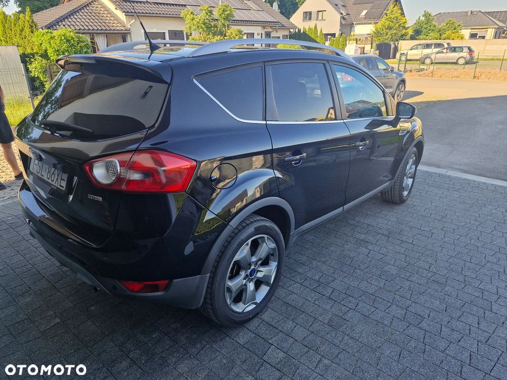 Ford Kuga 2.0 TDCi Titanium - 4