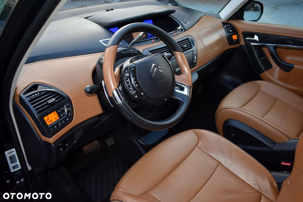 Citroën C4 Grand Picasso 2.0 HDi FAP Exclusive - 24