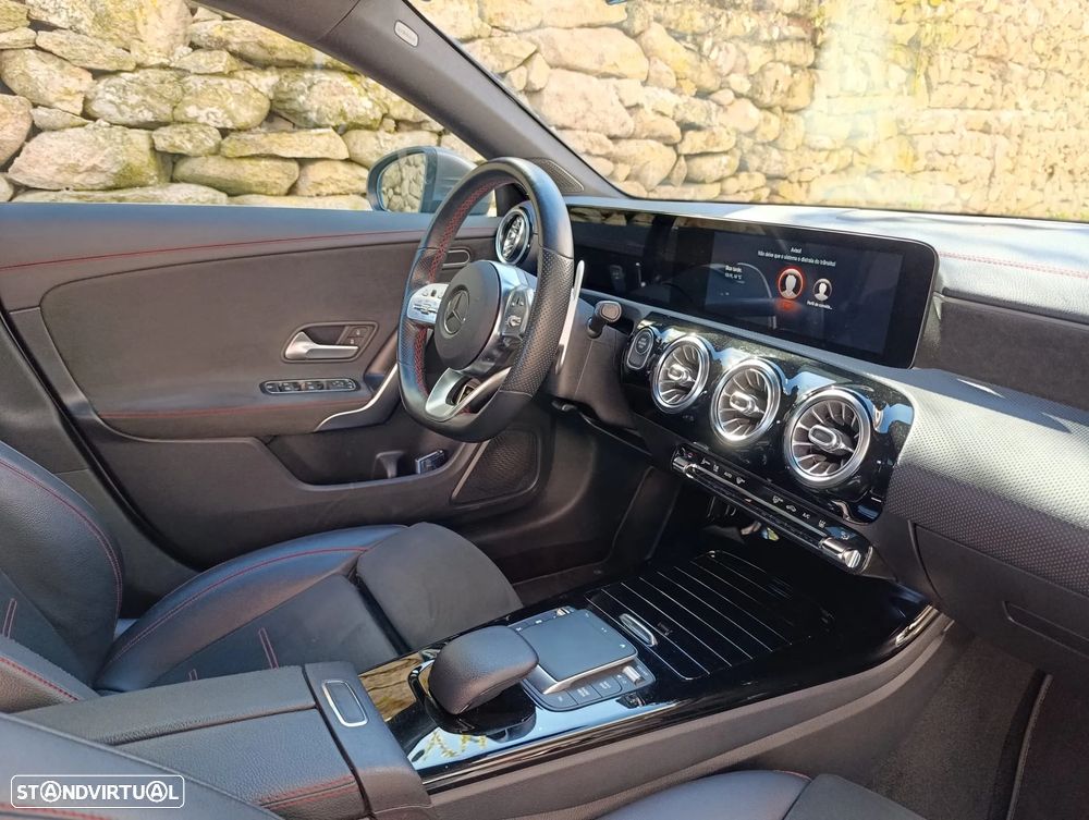 Mercedes-Benz CLA 250 e 8G-DCT AMG Line - 4
