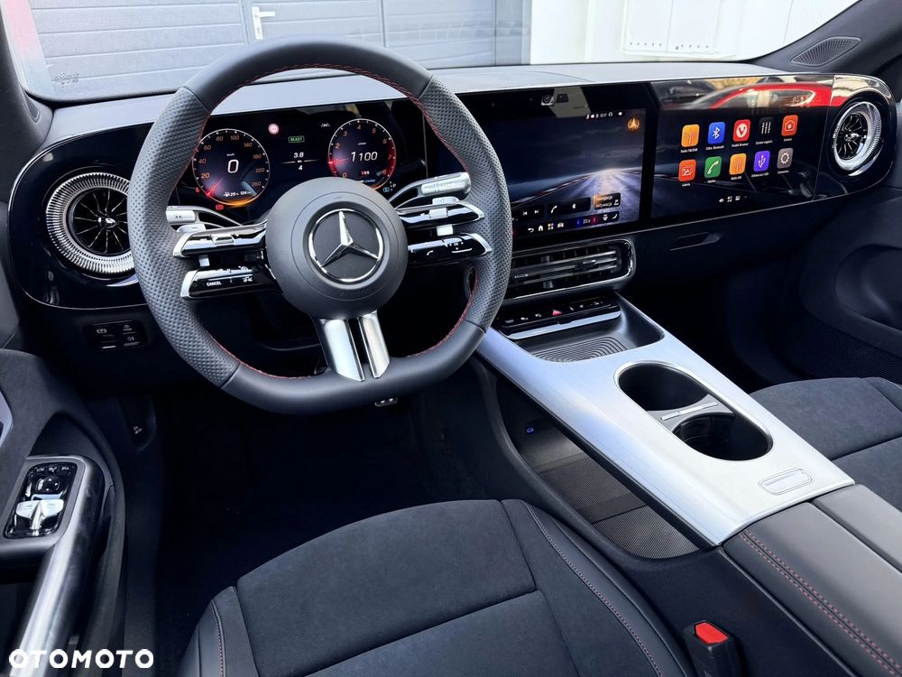 Mercedes-Benz CLA - 13