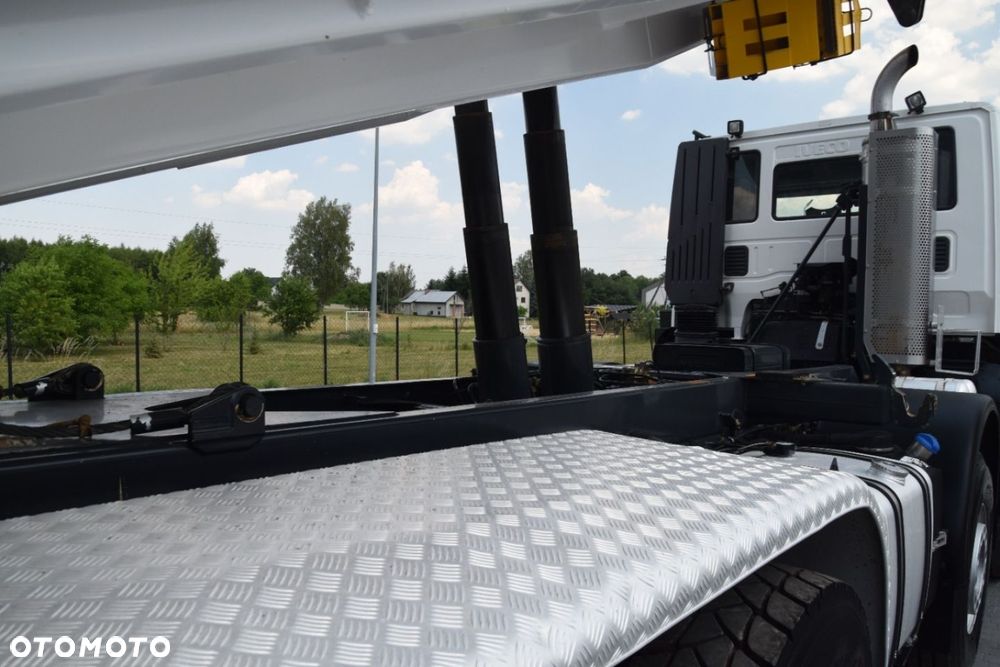 Iveco Magirus Trakker 450 8x4 Meiller Kipper - 23