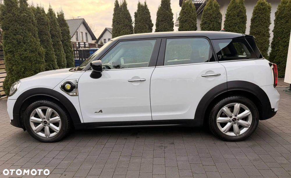 MINI Countryman Cooper S E ALL4 - 4