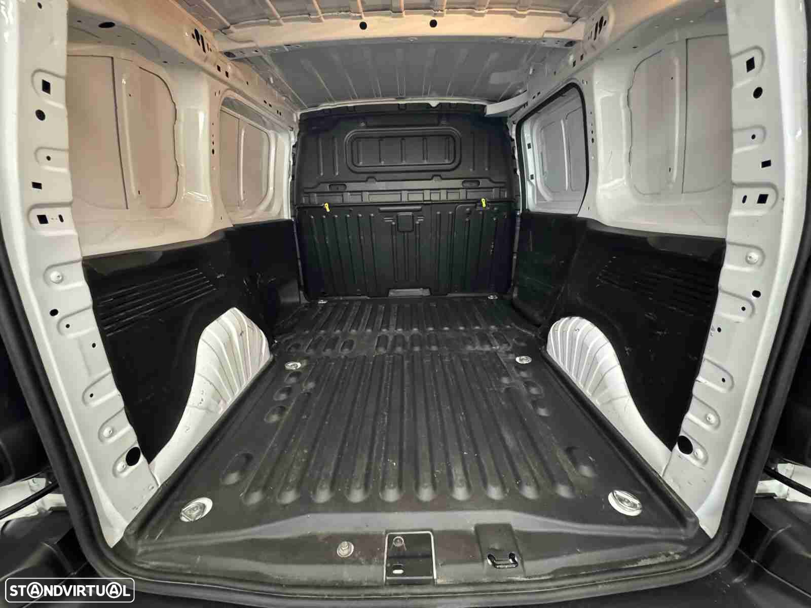 Peugeot Partner 1.5 BlueHDi Standard - 12
