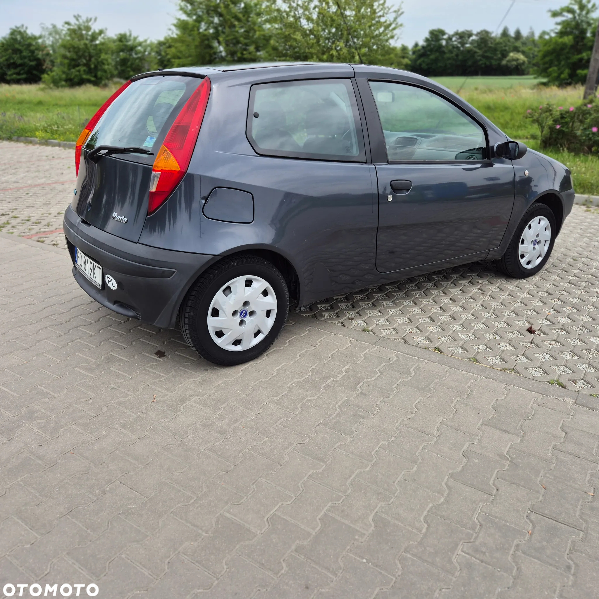 Fiat Punto 1.2 8V - 5