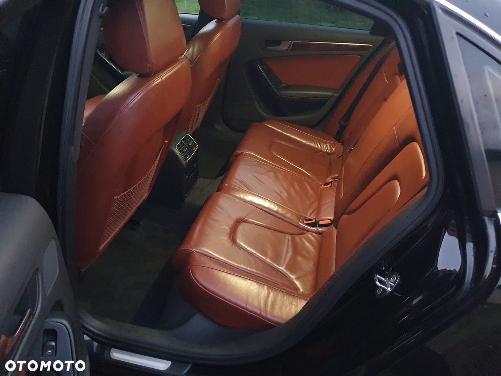 Audi A4 Limousine 2.0 TDI - 11
