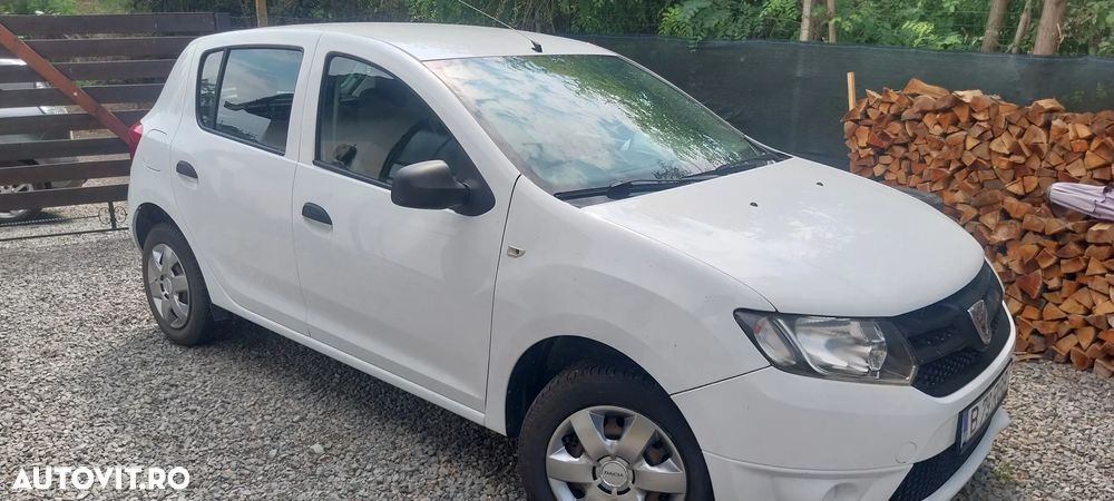 Dacia Sandero 1.2 75CP Acces - 2