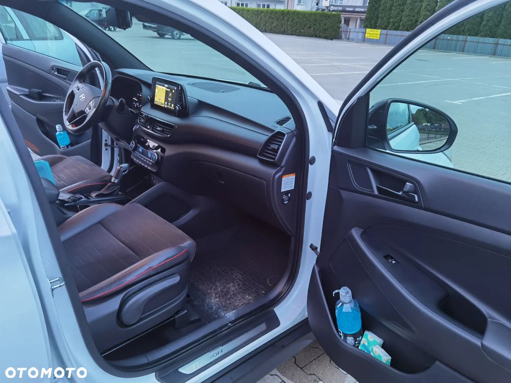 Hyundai Tucson 1.6 CRDi 48V-Hybrid 2WD DCT Select - 8