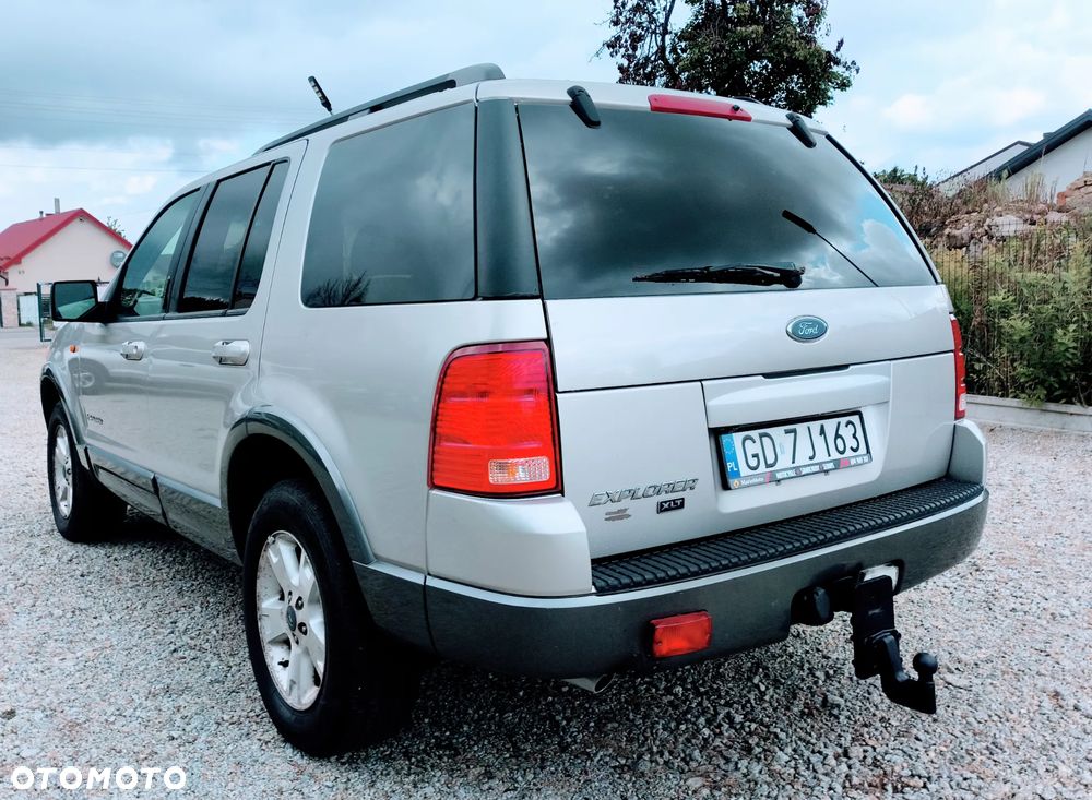 Ford Explorer 4.6 - 3