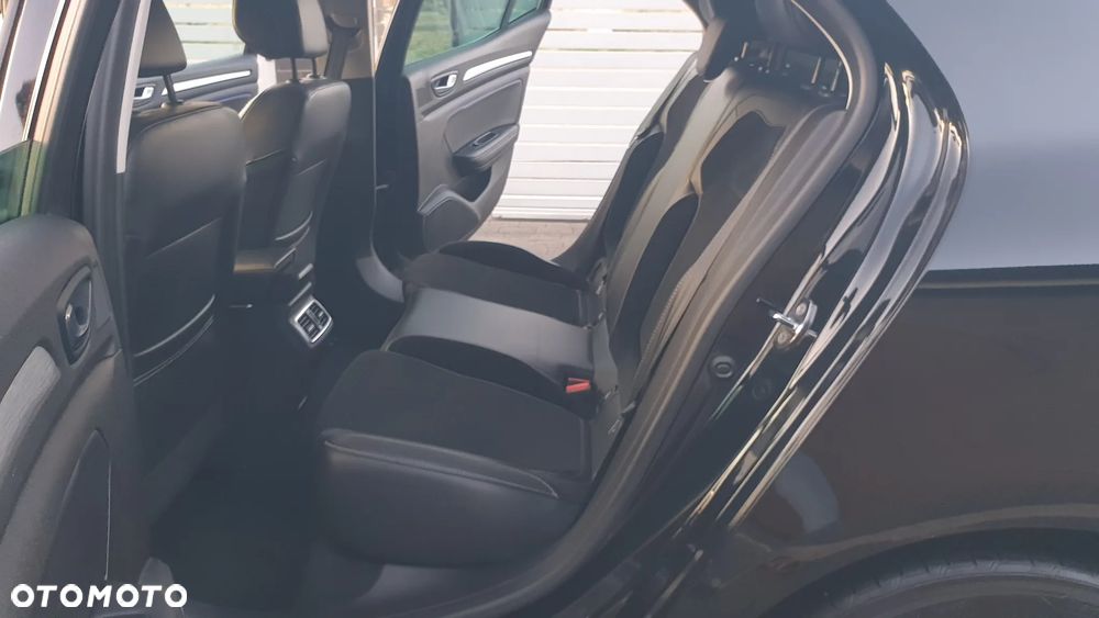 Renault Megane TCe 140 GPF BOSE EDITION - 20