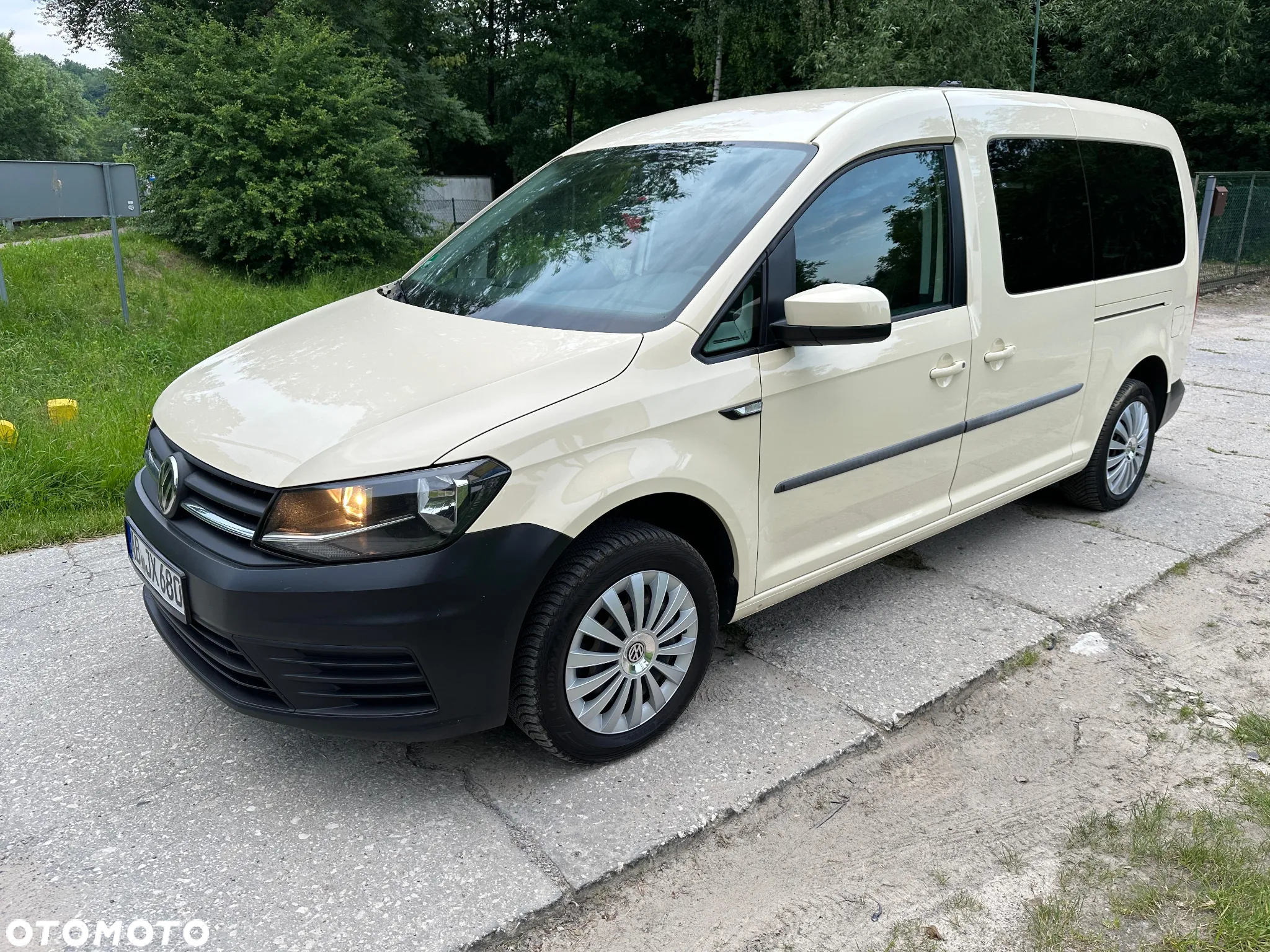 Volkswagen Caddy 1.4 BiFuel TGI (7-Si.) DSG Maxi Family - 10