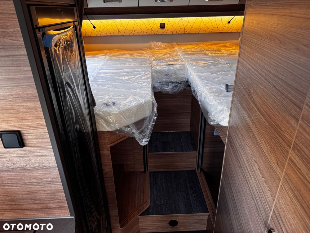 Weinsberg Weinsberg CaraSuite FORD 650 MEG 2025 | 165 KM | Automat 8-bieg | 4 os. jazda / 5 spanie | Kamera cyfrowa | Truma Combi 6 | Premium + Smart - 24