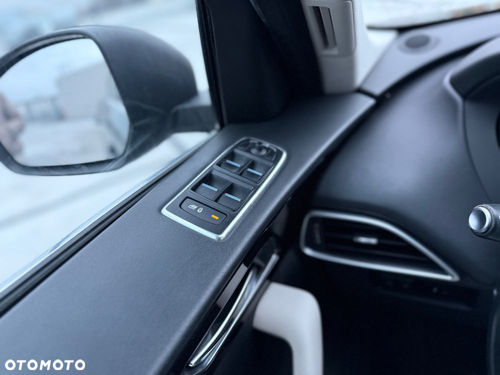 Jaguar F-Pace 20d AWD Prestige - 19