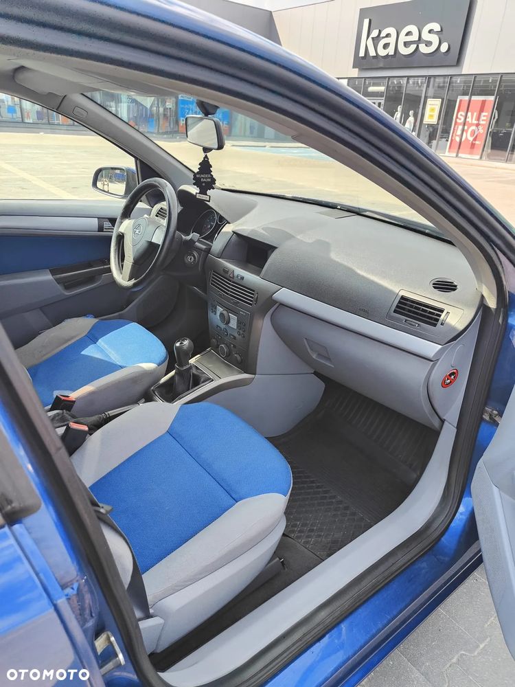 Opel Astra - 12