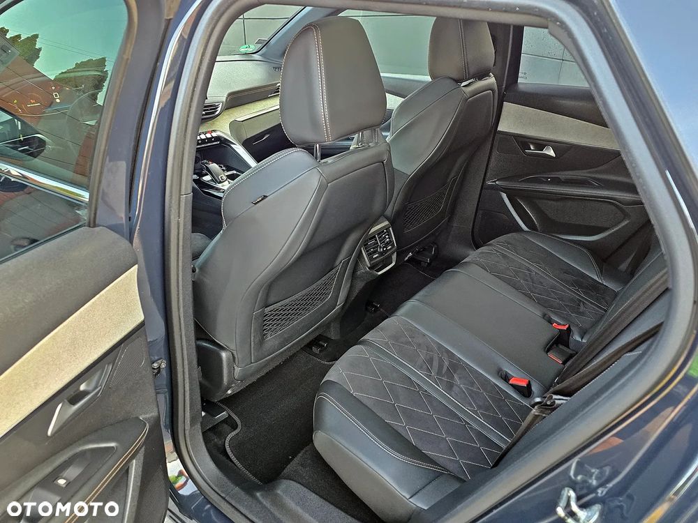 Peugeot 3008 BlueHDi 180 Stop & Start EAT8 GT - 17