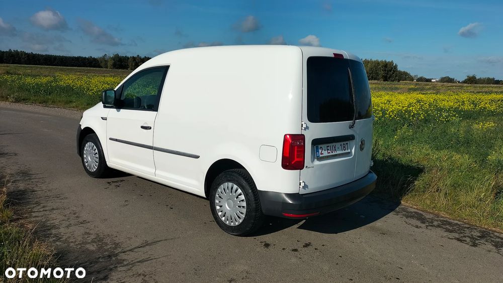 Volkswagen Caddy - 3