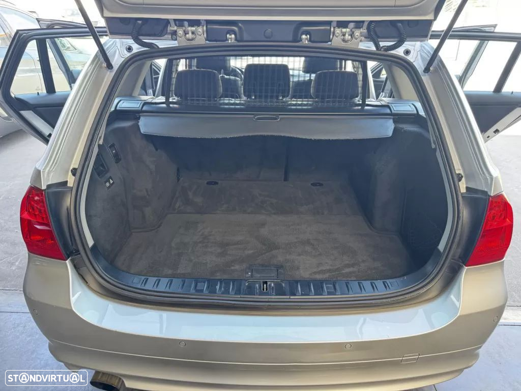 BMW 318 d DPF Touring Edition Sport - 11