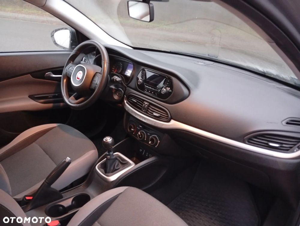Fiat Tipo 1.4 16v Easy - 13