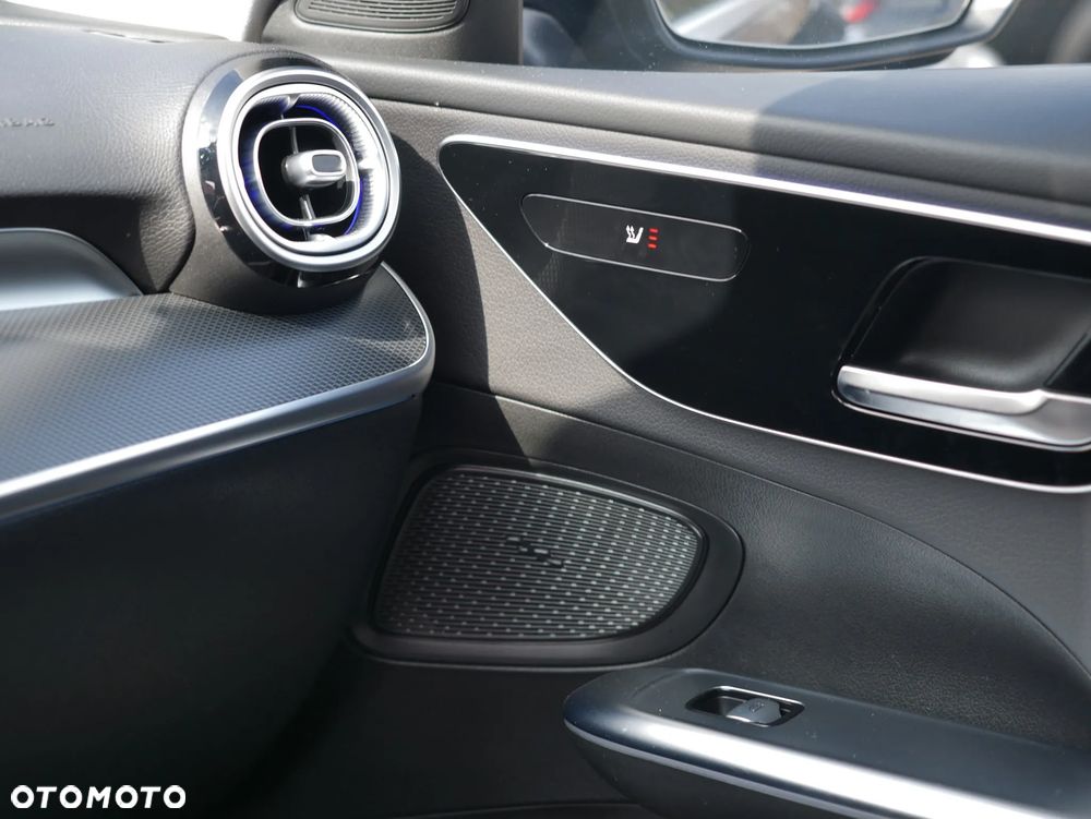 Mercedes-Benz Klasa C 220 d 9G-TRONIC - 25