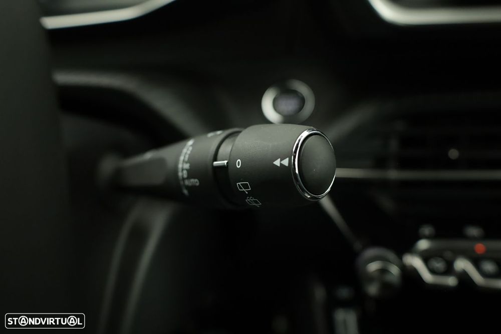 Peugeot e-208 50 kWh GT - 20