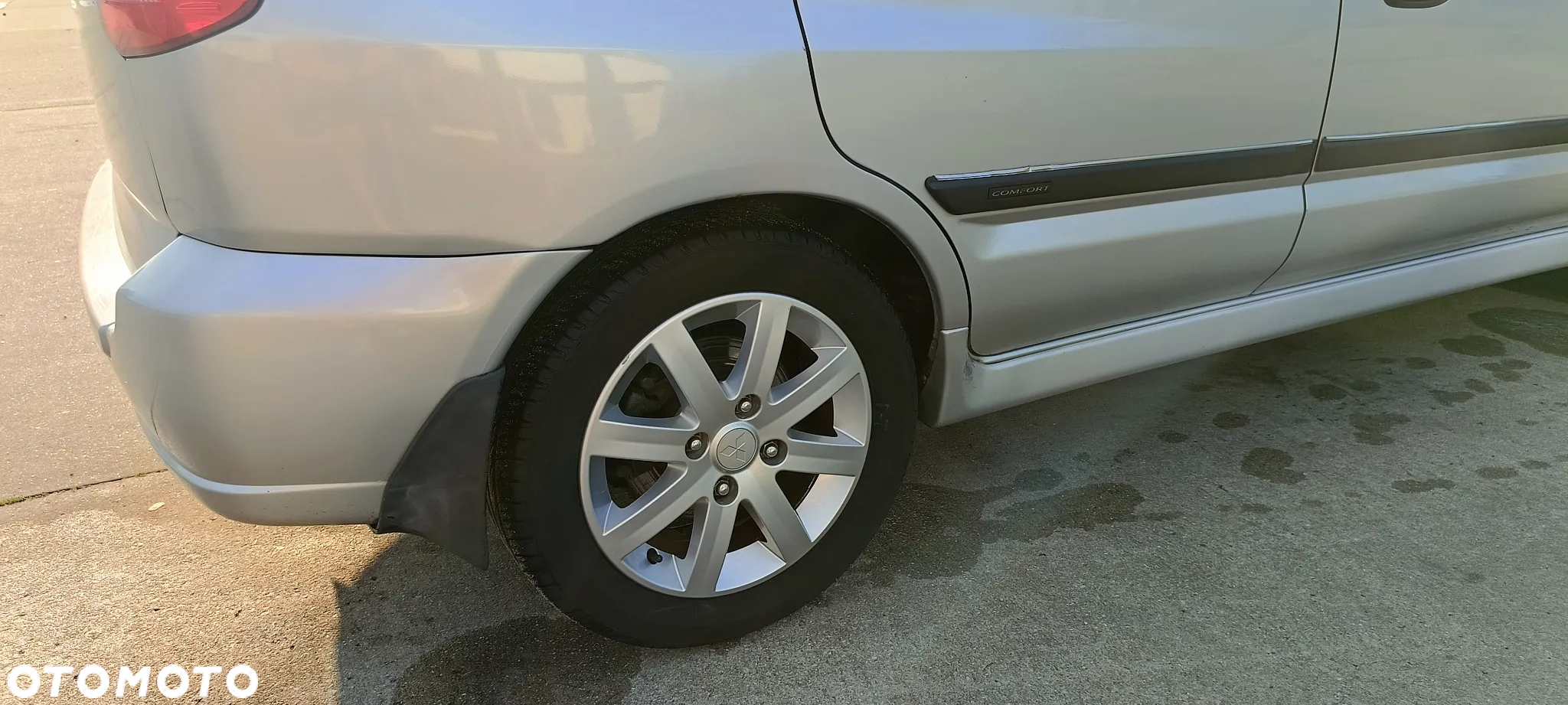 Mitsubishi Space Star 1.6 Comfort - 22