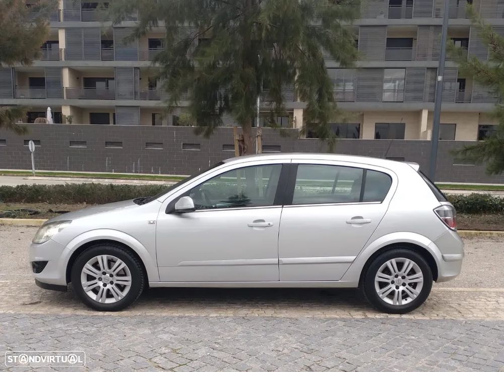 Opel Astra 1.7 CDTI Cosmo - 6
