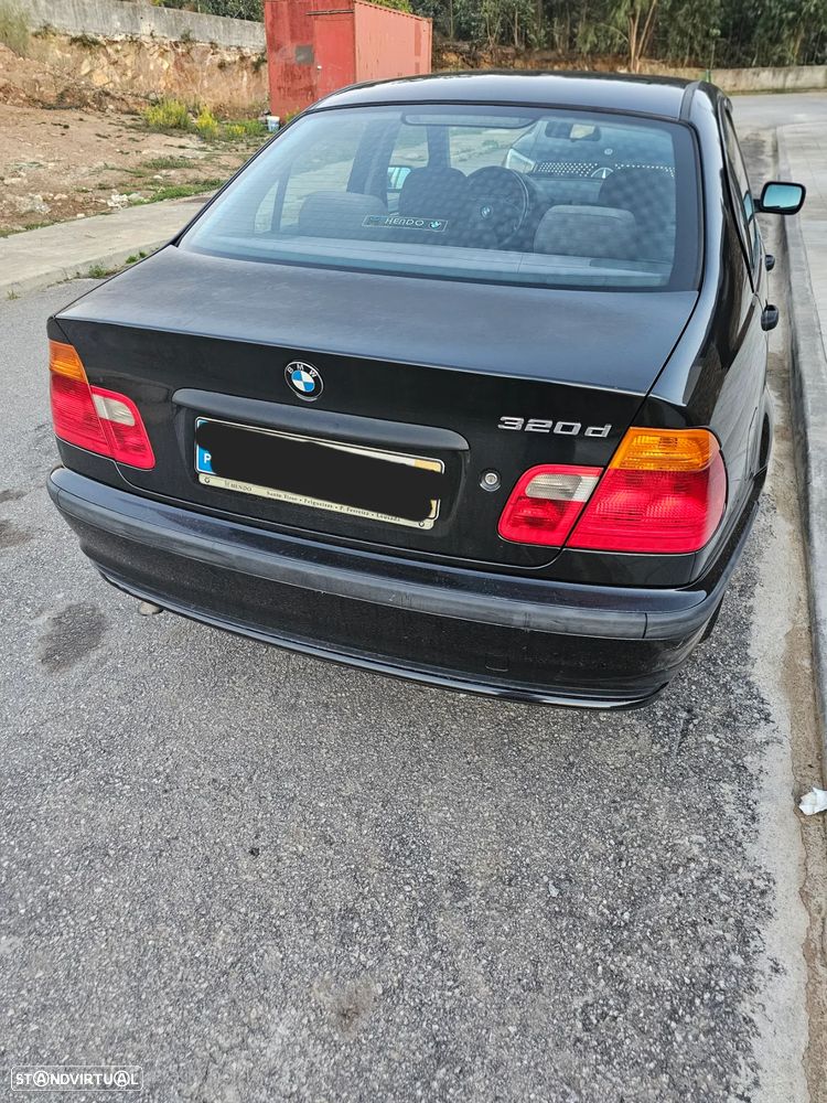 BMW 320 d - 4